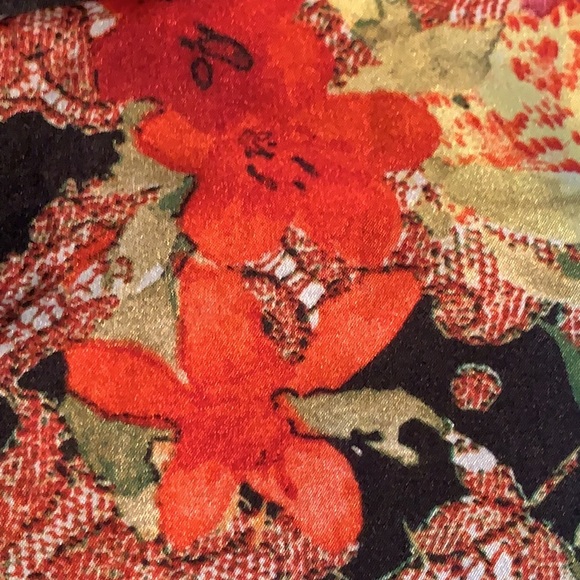 Johnny would LOVE this Wet Seal floral maxi dress - Picture 4 of 12